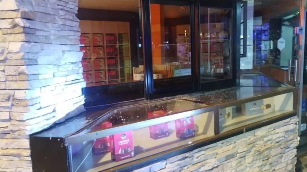 Robaron decenas de alfajores de un local céntrico