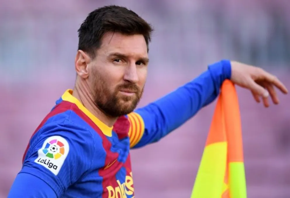 Barcelona confirmó contactos con el entorno de Messi para su vuelta al club
