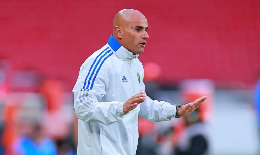 Denuncian por abuso sexual a Jorge Martínez, DT del femenino de Boca