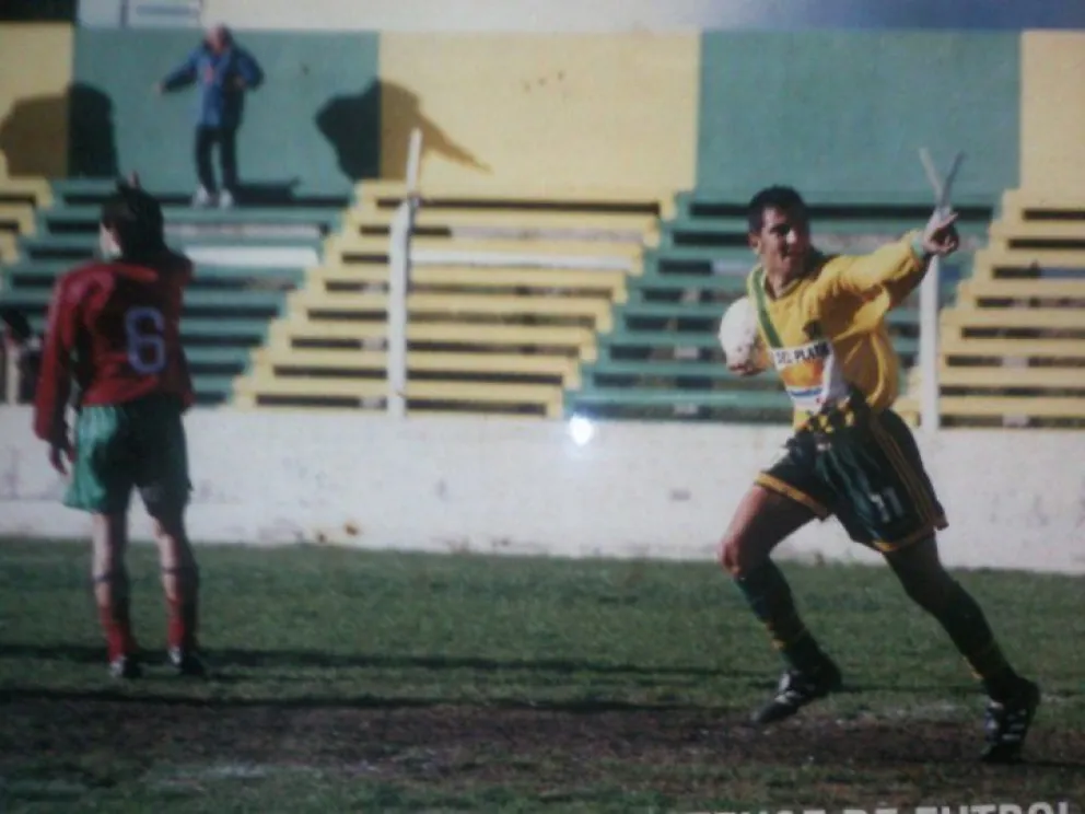 El fútbol marplatense de luto por la muerte de Carlos Ortega