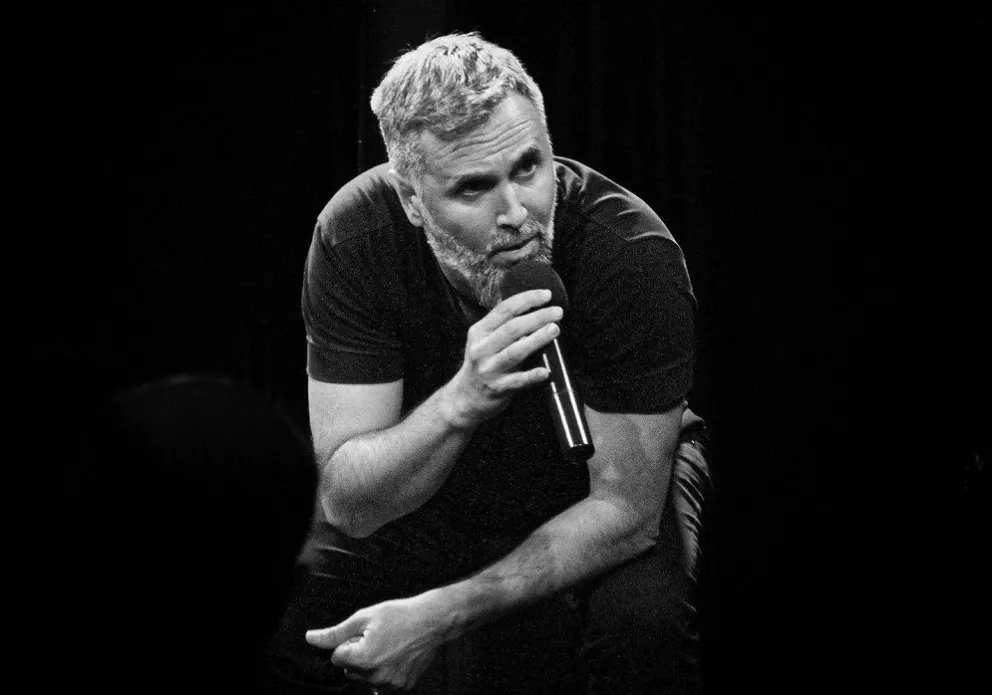 Juan Barraza llega a Notarius 