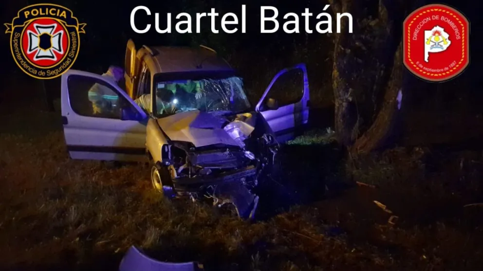 Fuerte choque contra una columna de alumbrado en la Ruta 88