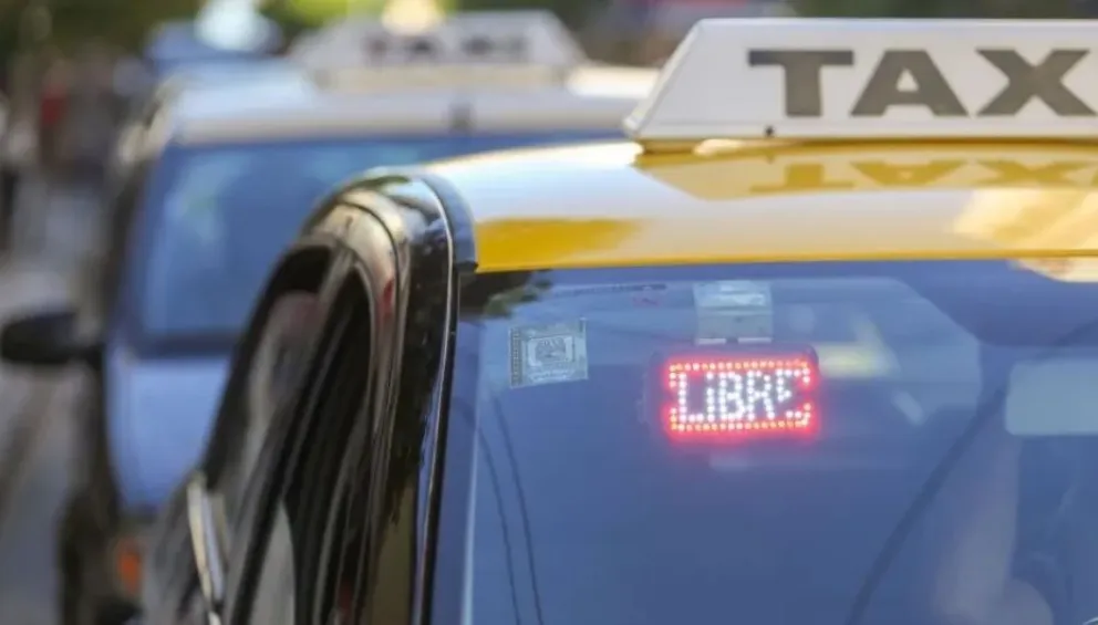 Taxistas afirman que diciembre no cumplió con las expectativas que esperaban: "Bajó mucho la demanda" 