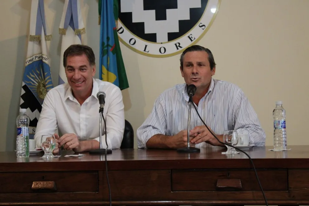 Camilo Etchevarren: “Somos muchos los intendentes que queremos a Santilli como gobernador”