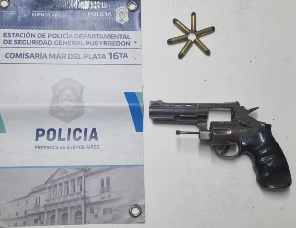 Tiros, heridos y detenidos en Fortunato de la Plaza y Polonia