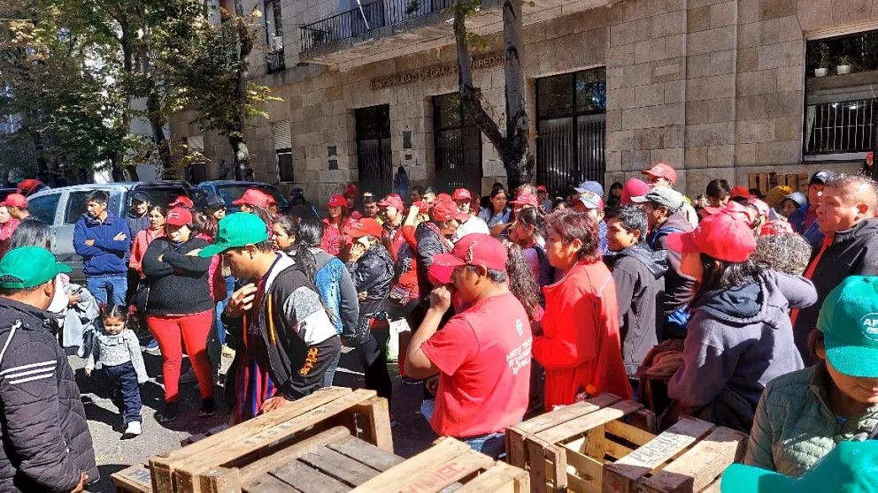 Productores realizaron un nuevo verdurazo para visibilizar sus problemas