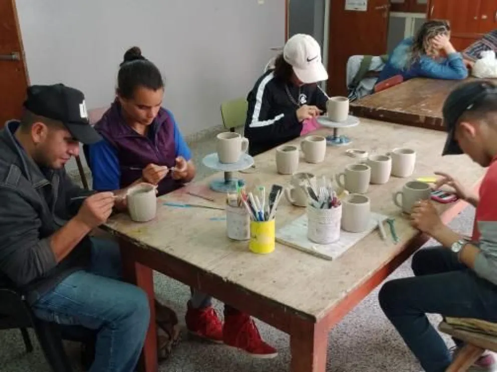 Lanzan espacio con propuestas culturales y formación para chicos con problemática de consumo