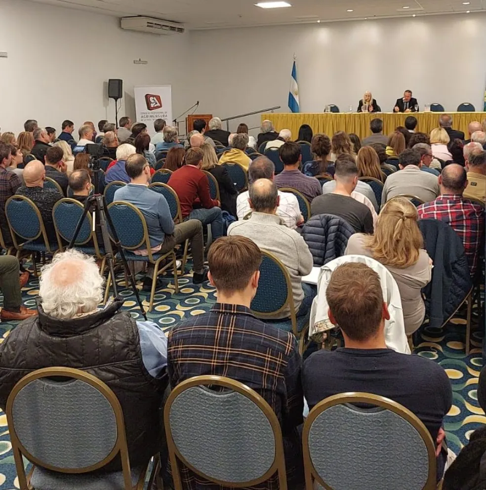 Encuentro de agrimensores bonaerenses en Mar del Plata en la previa de la Semana de la Agrimensura 2023