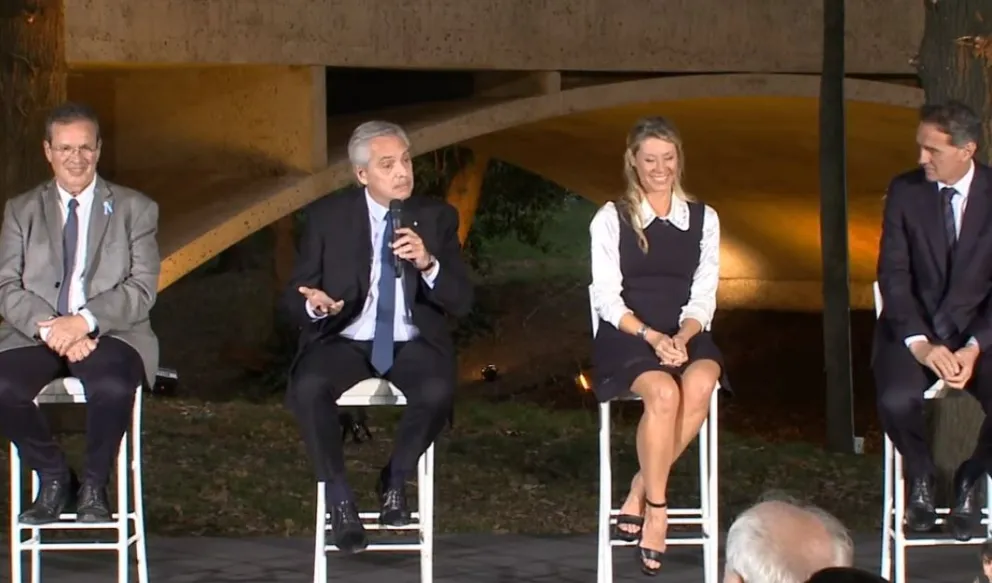 El Presidente prometió poner en valor el parador Ariston antes del fin de su mandato