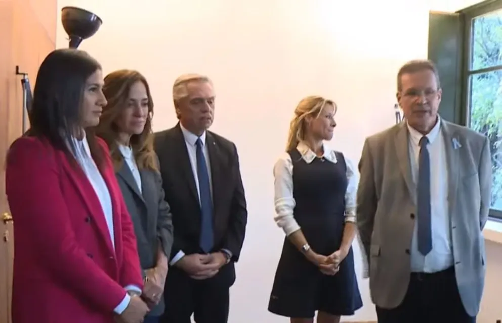 El Presidente reinauguró la Casa sobre el Arroyo