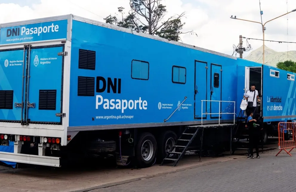 Se renuevan los lugares móviles para hacer el DNI y el pasaporte