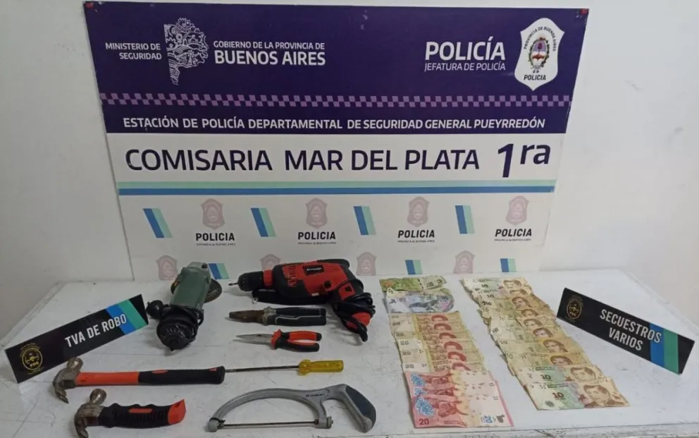 Golpeó al sereno de un local gastronómico al ser sorprendido robando herramientas: lo aprehendieron
