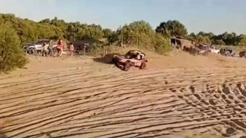 Video: Accidente fatal en una carrera de areneros en Villa Gesell