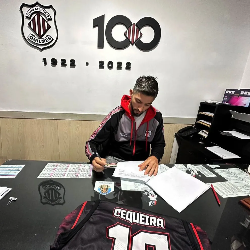 Junior Cequeira seguirá jugando en Quilmes la próxima temporada