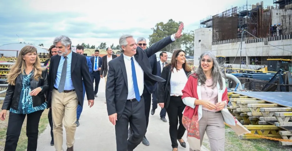 Alberto Fernández visitó las obras del primer reactor nuclear diseñado en Argentina