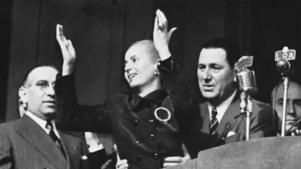 Alberto Fernández recordó la lucha de Evita y dijo que "vive en las gloriosas banderas que aún llevamos"