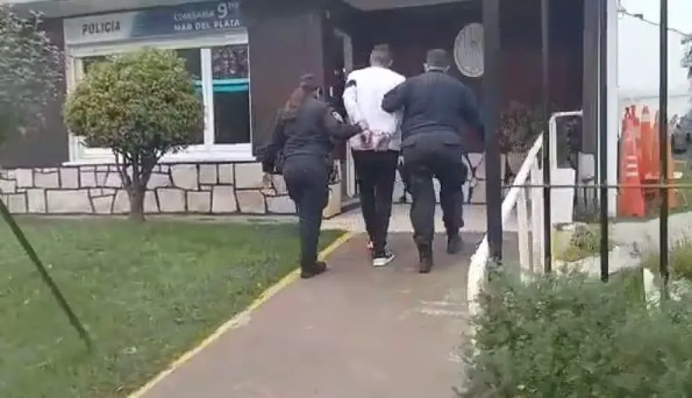 Aprehendieron a un cuidacoches que agredió a un comerciante