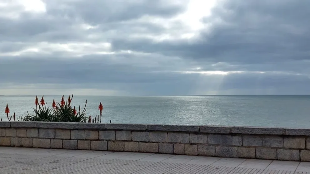 El tiempo para este domingo: se va la lluvia y siguen las bajas temperaturas