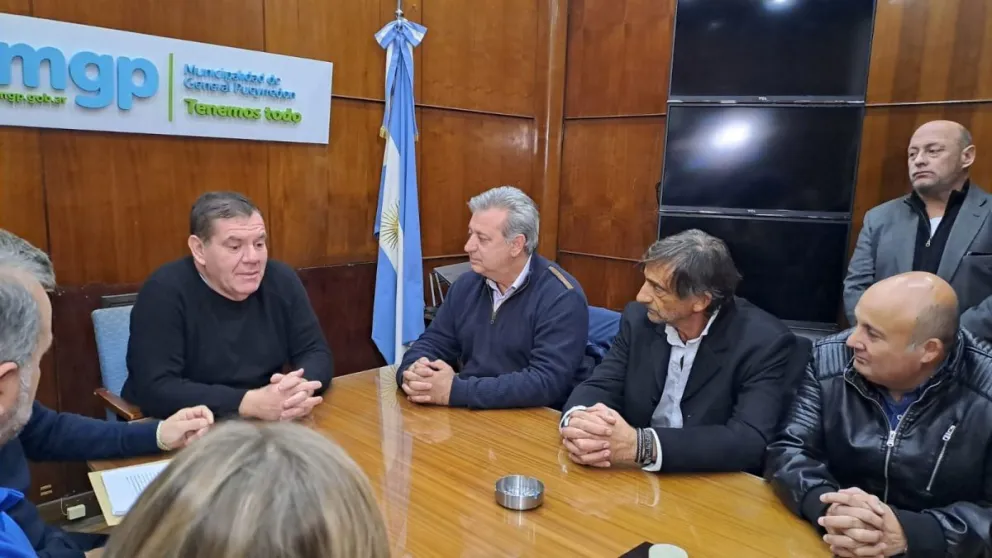 Acuerdo entre el Municipio y Empleados de Comercio