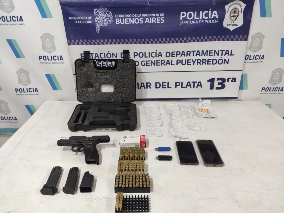 Robo cafetería. Arsenal