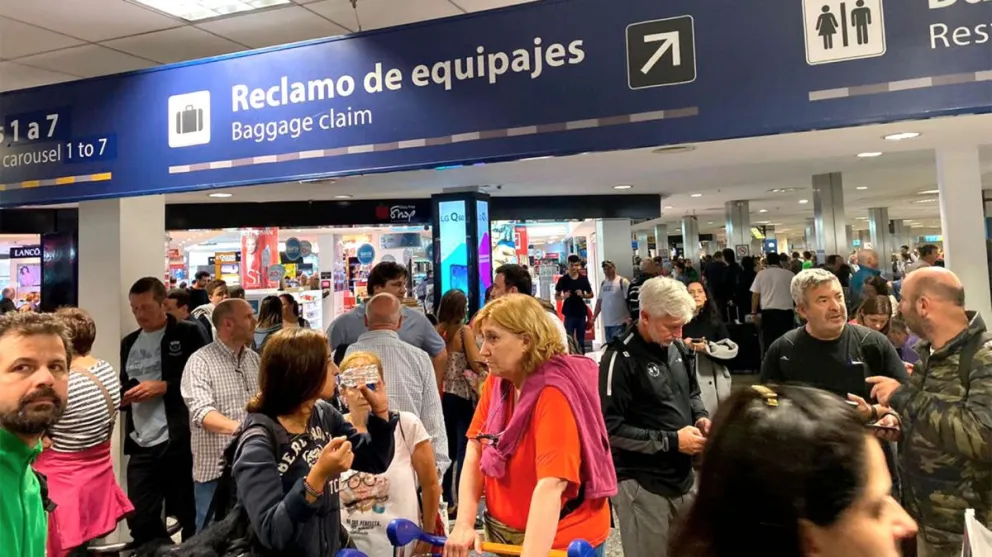 Casi 600 mil turistas extranjeros llegaron al país en el mes de abril