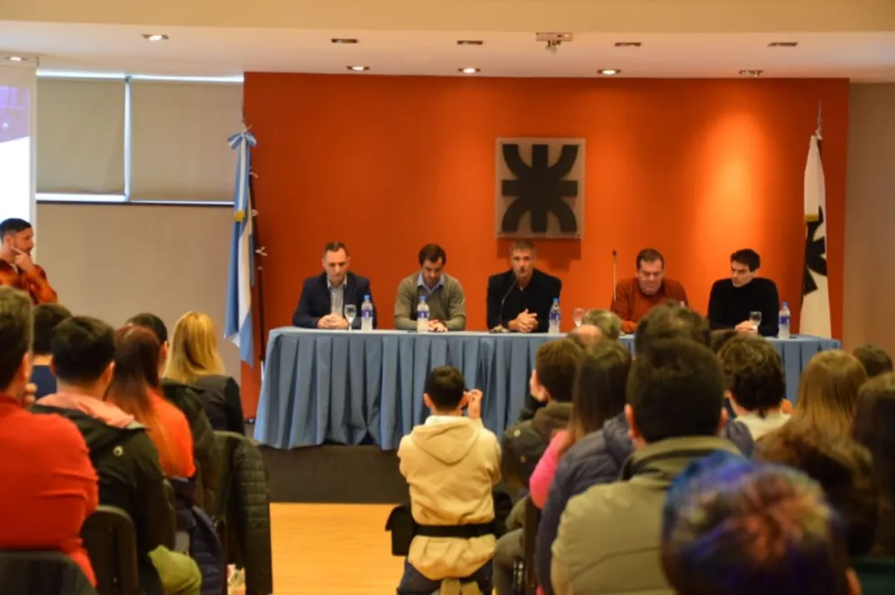 Sánchez Herrero: “La economía del conocimiento es la oportunidad de desarrollo digital para los mercados locales”