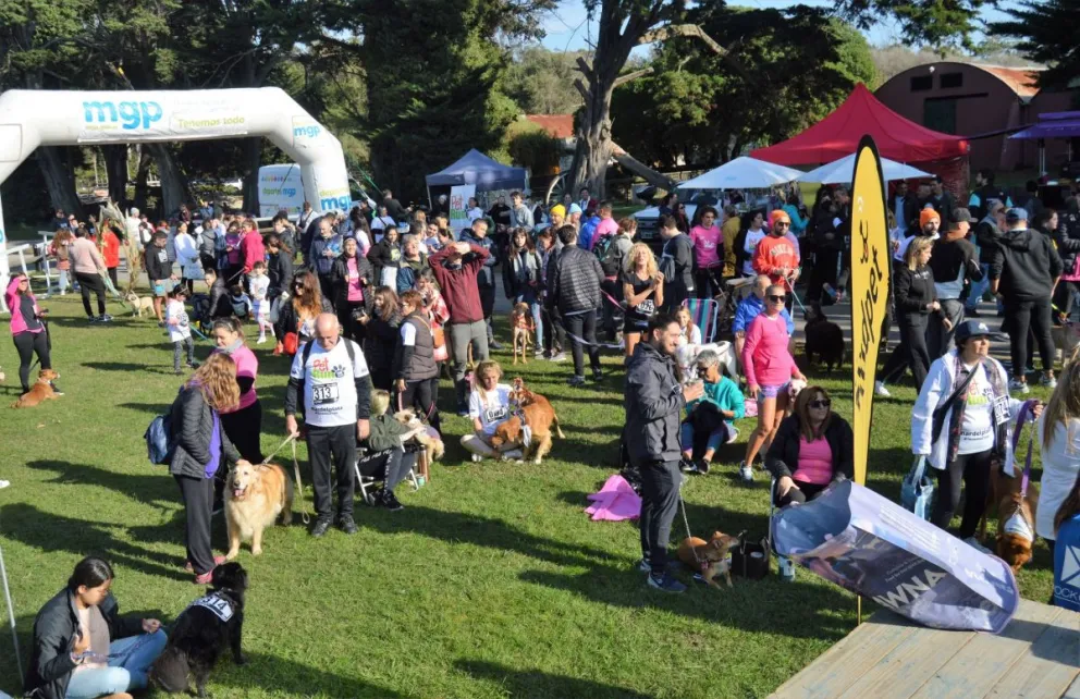 Misión cumplida para PetRun: las familias y sus mascotas disfrutaron a pleno de un domingo ideal
