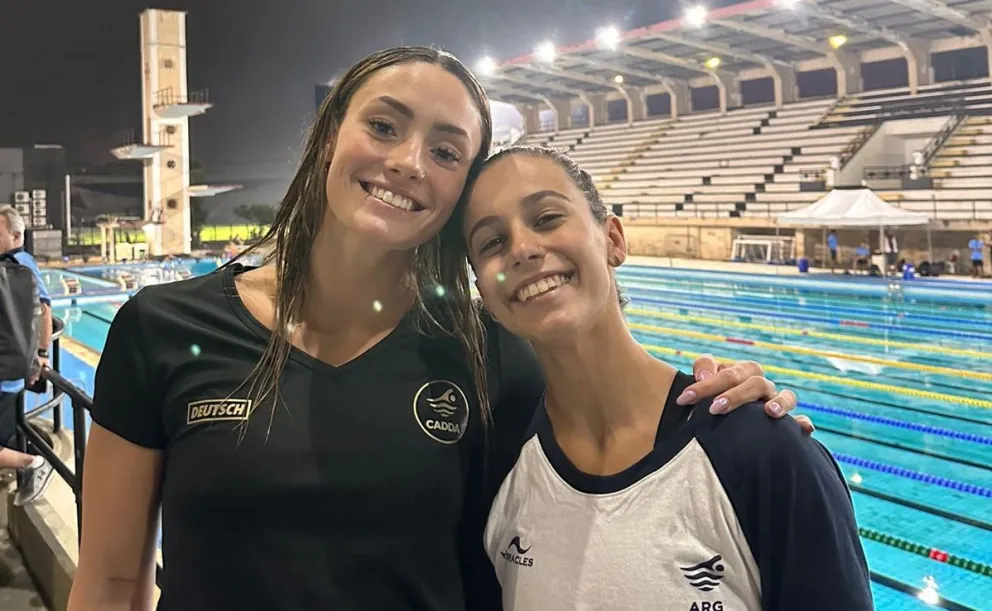 Gran actuación internacional de representantes de la natación de Once Unidos