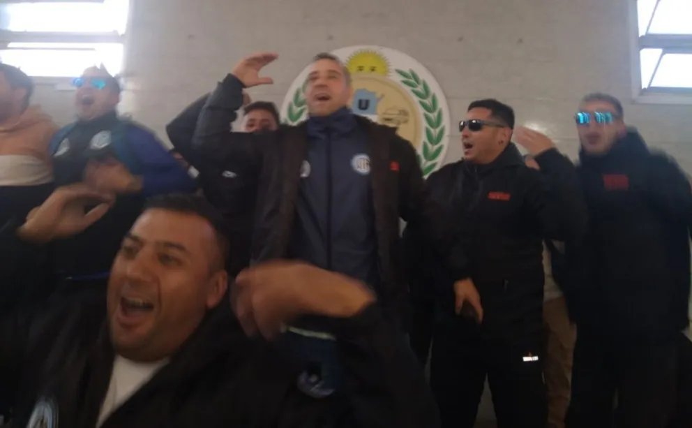 Un sector de la UTA tomó la sede marplatense del sindicato