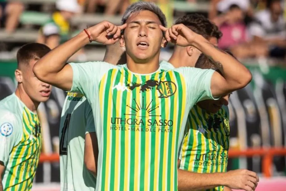 Cervera: "Con Racing nos enteramos que capaz era el último partido de Teté"