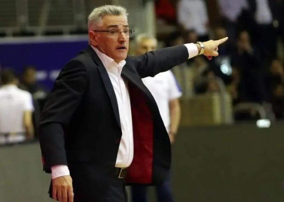 Para Julio Lamas "el descenso de Atenas fue como en fútbol el de River"