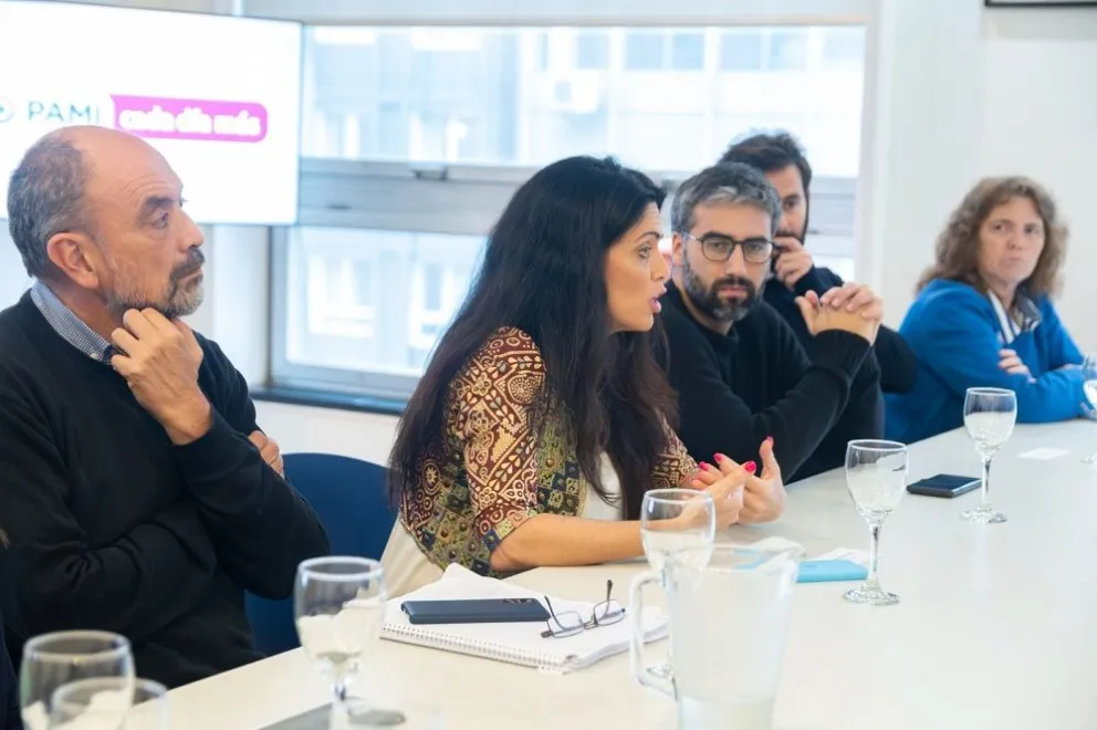 Volnovich anunció un bono extraordinario para los prestadores de salud de PAMI