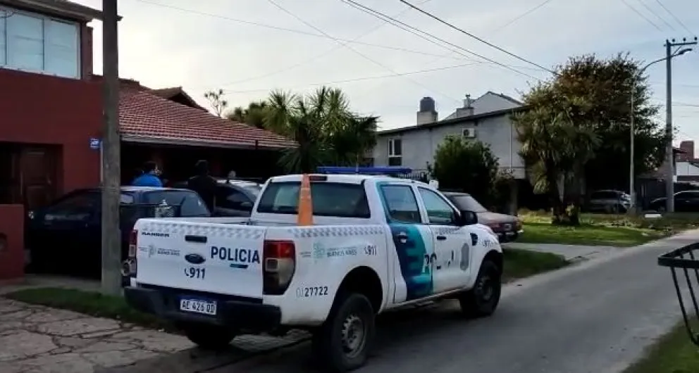 Un hombre fue abordado por motochorros, lo golpearon y se defendió a los gritos