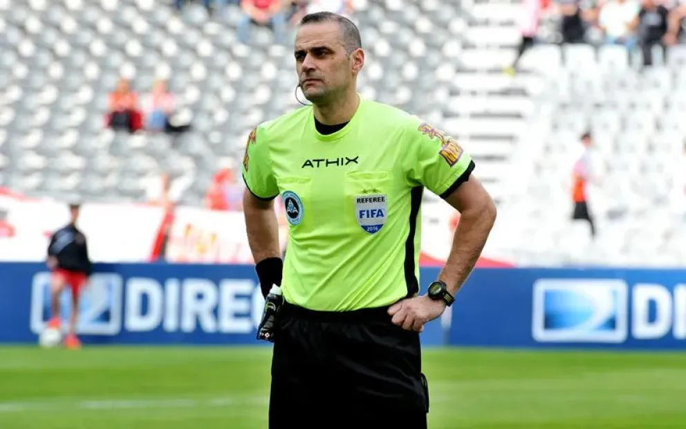 Diego Abal fue despedido del arbitraje argentino