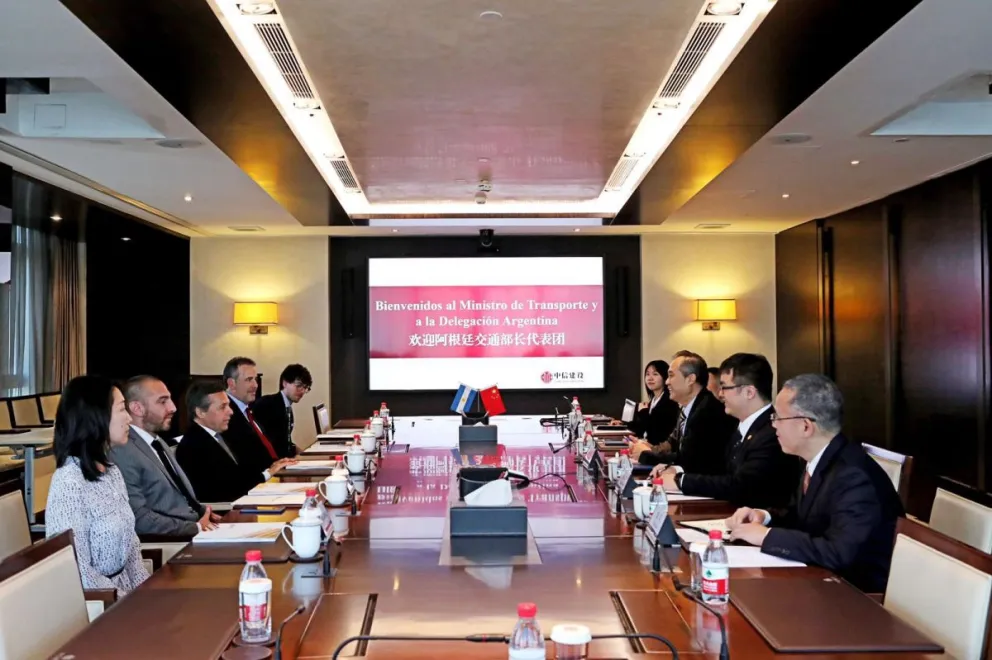 El Gobierno se reunió con empresas chinas para recuperar las inversiones ferroviarias