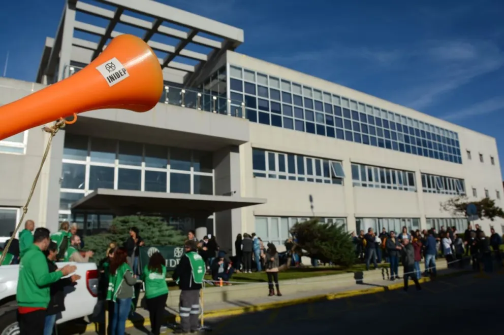 Trabajadores del Inidep realizaron una protesta